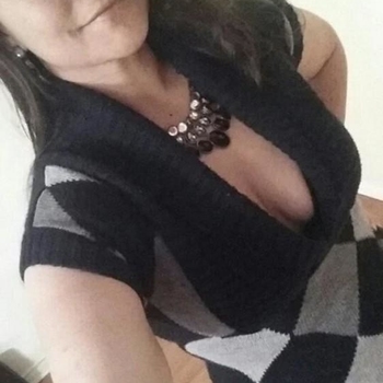 Meflauw, vrouw (43 jaar) wilt sex met man 