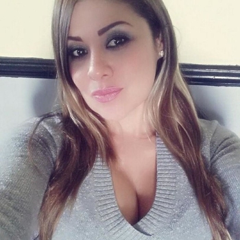 Anoushka, vrouw (45 jaar) zoekt sexcontact met man in
