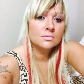 Lifelove, vrouw (45 jaar) wilt sex met man 