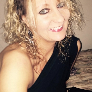 53 jarige vrouw zoekt sex met man