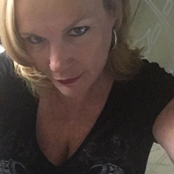 53 jarige vrouw zoekt sex met man