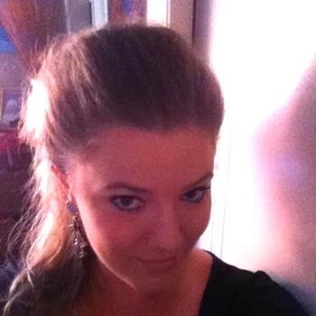 Lydia, vrouw (35 jaar) wilt sex met man 
