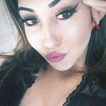 24 jarige vrouw zoekt sex met man