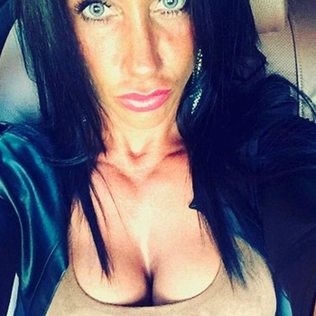 38 jarige vrouw zoekt sex met man