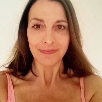Justinee, vrouw (48 jaar) wilt contact met man voor sex