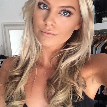 kiesjou, vrouw (24 jaar) wilt contact met man voor sex