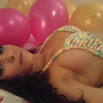 Corali, vrouw (37 jaar) wilt sex met man 