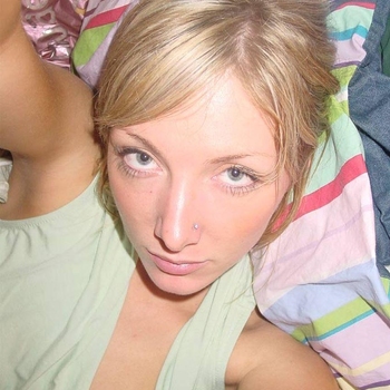 28 jarige vrouw zoekt sex met man