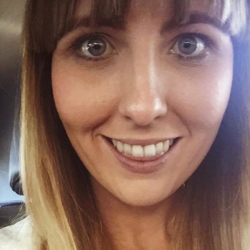 Graphie, vrouw (38 jaar) wilt sex met man 