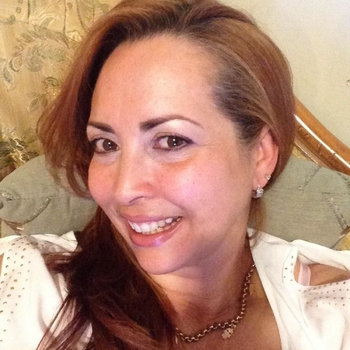erza, vrouw (54 jaar) wilt sex met man 