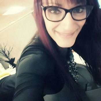 Nadiak, vrouw (48 jaar) wilt sex met man 
