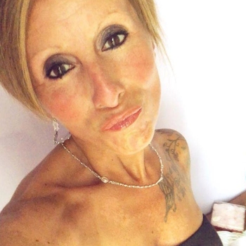 56 jarige vrouw zoekt sex met man